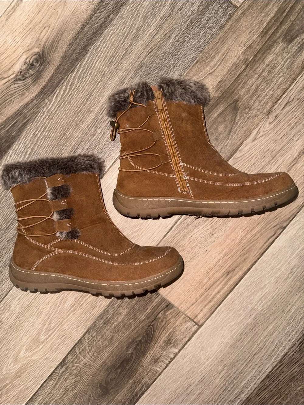 Women's Faux-Fur Trim Winter Ankle Boots - Brown Suede Comfort 9